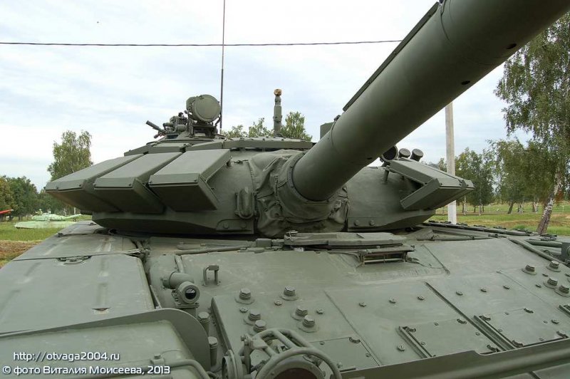 T-72B3 turret with Kontakt-5 ERA